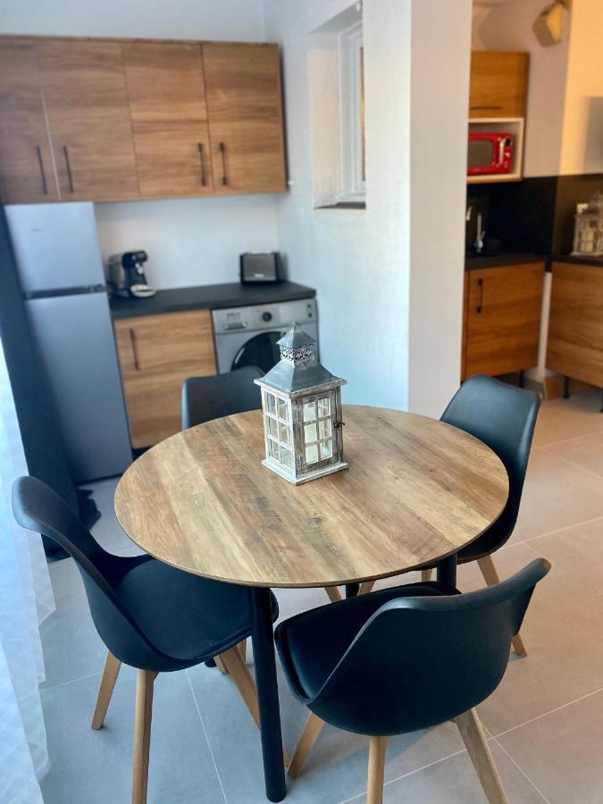 L'Appartement Du Bonheur Sanary-sur-Mer Εξωτερικό φωτογραφία