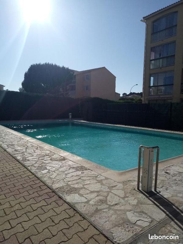 L'Appartement Du Bonheur Sanary-sur-Mer Εξωτερικό φωτογραφία